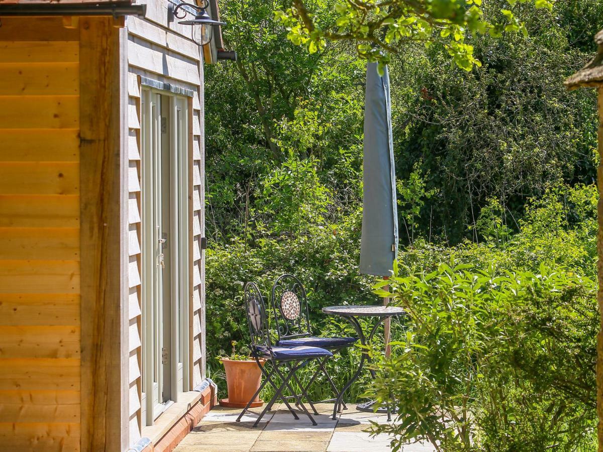 The Lodge At Mortons Malmesbury Exteriér fotografie